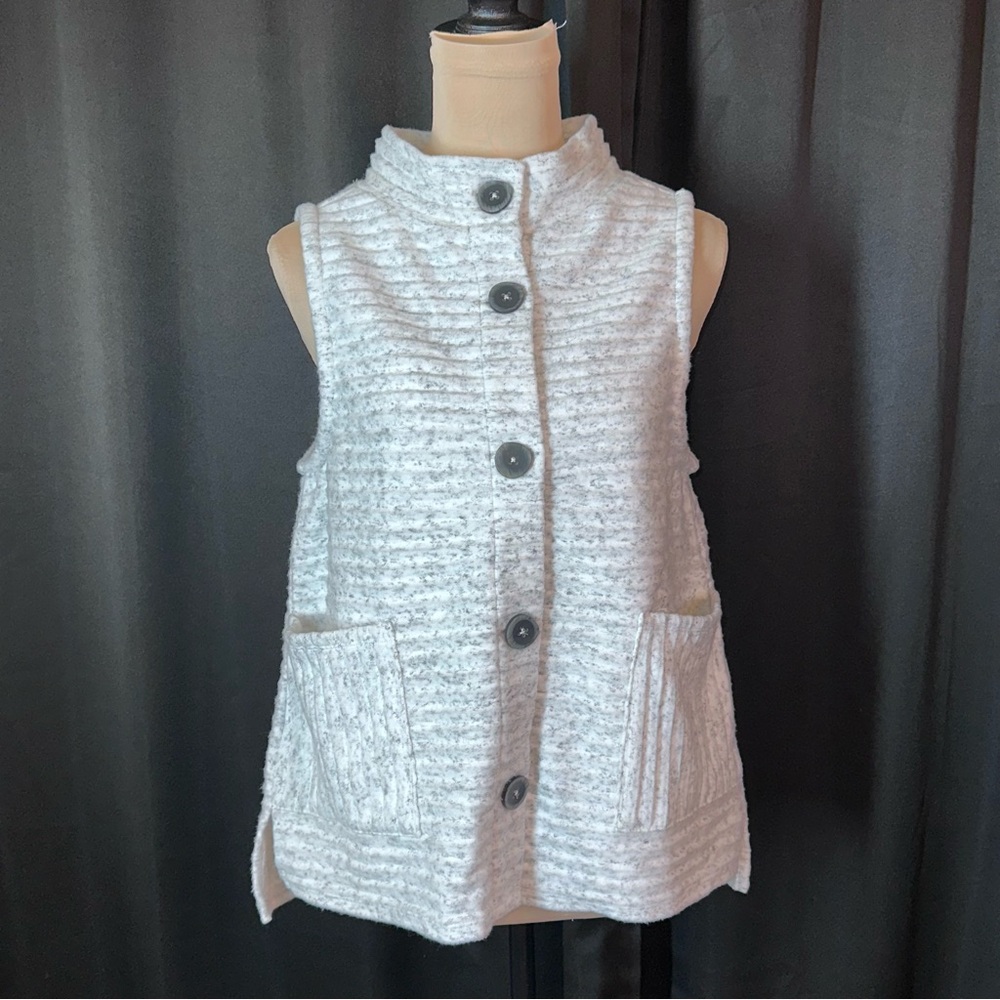 Habitat Box Button Front Vest Winter White Pockets Oversized Tunic Sz XS NWT